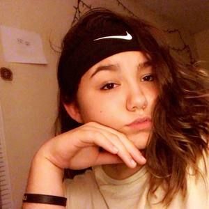 Meet your Posher, Kay